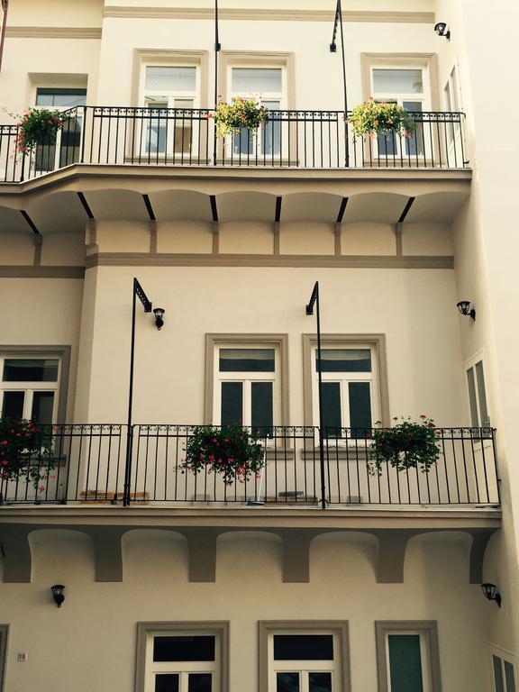 H75 Apartments Kosice Centre Rum bild